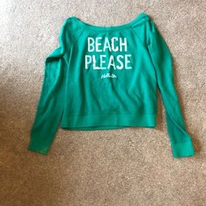 Hollister sweater. Size small.